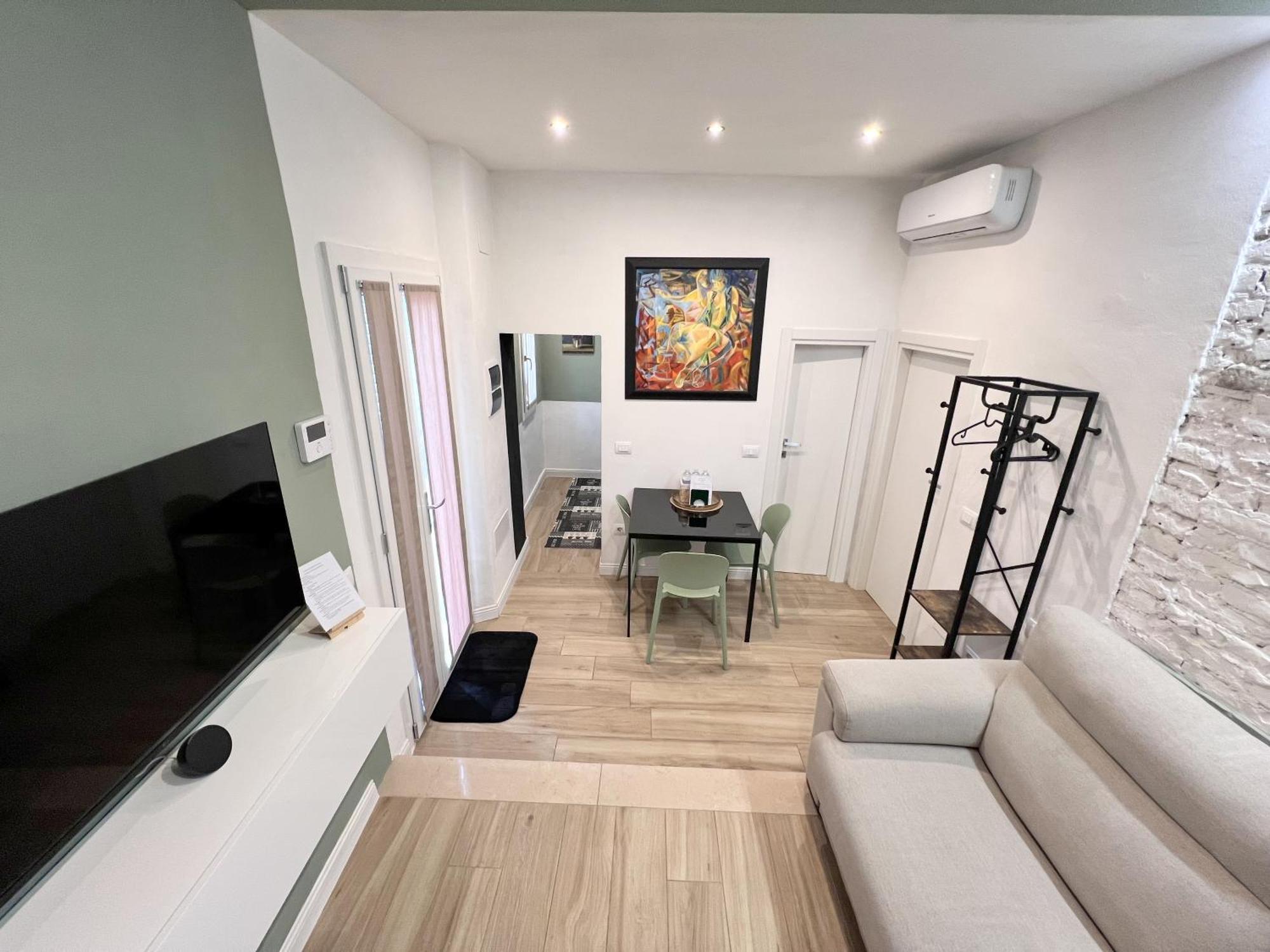 Home Cavour Prato Prato  Ngoại thất bức ảnh